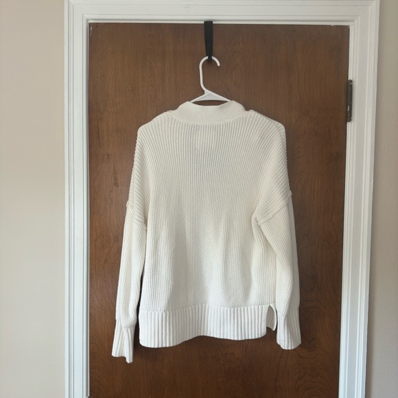Abercrombie White Sweater Cardigan, S - Picture 2 of 4